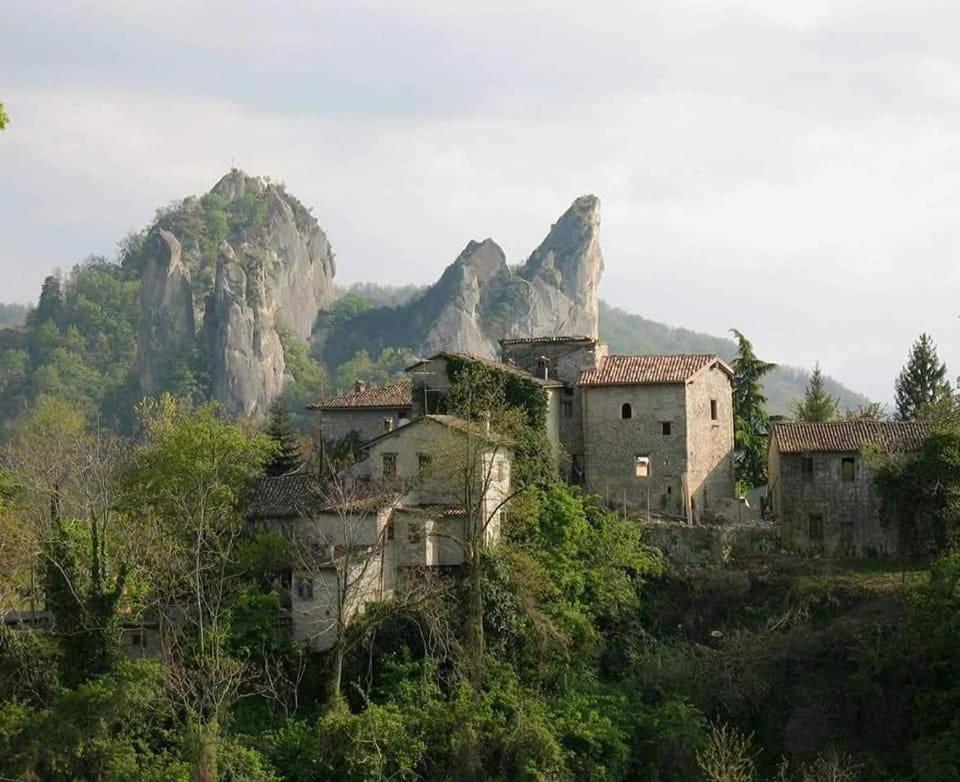 Monte Orsello Agriturismo Casa Rastelli מראה חיצוני תמונה